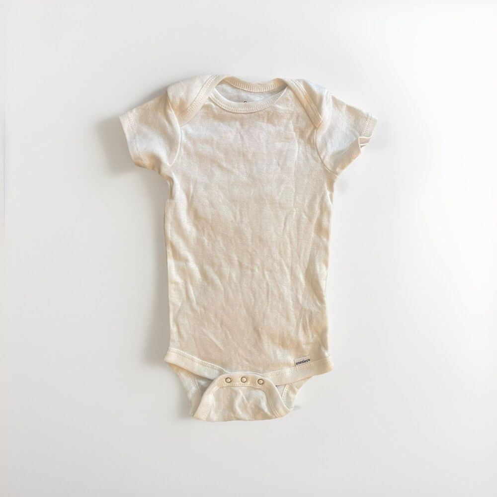 NWOT Gerber Organic 100% Cotton Onesie 3-6 Months